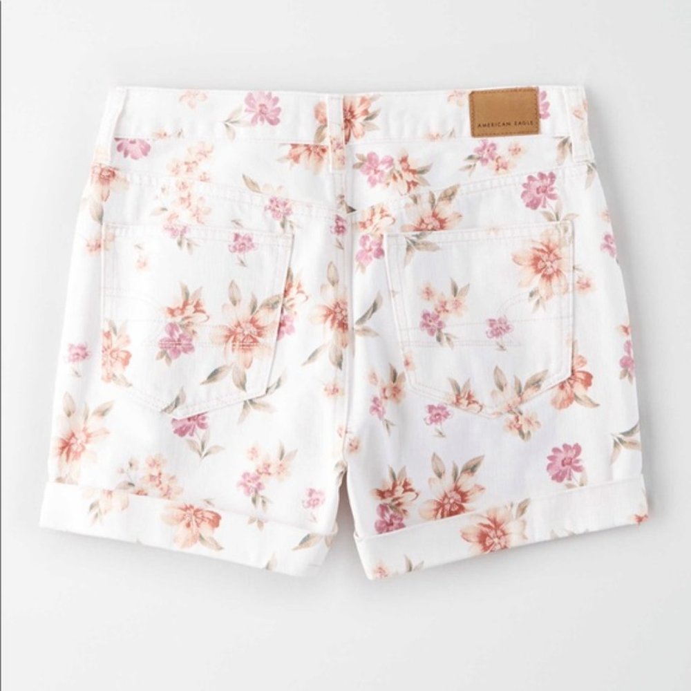 American Eagle Floral Print Denim Mom Shorts Size 4 - Picture 3 of 12